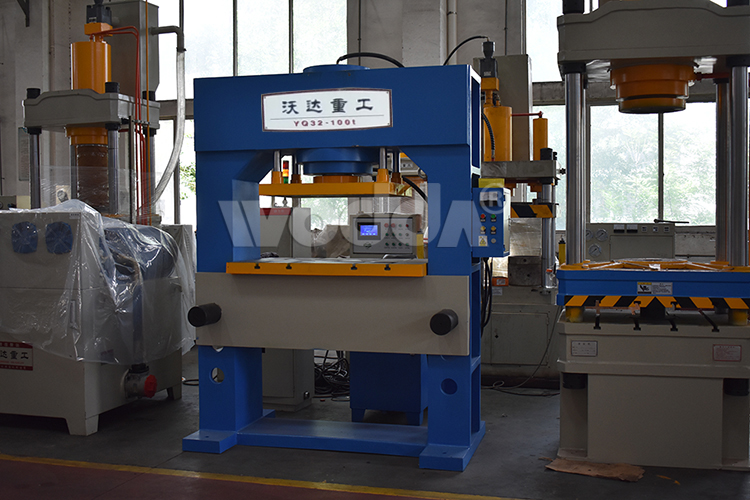 框架式龍門液壓機 框架式龍門液壓機