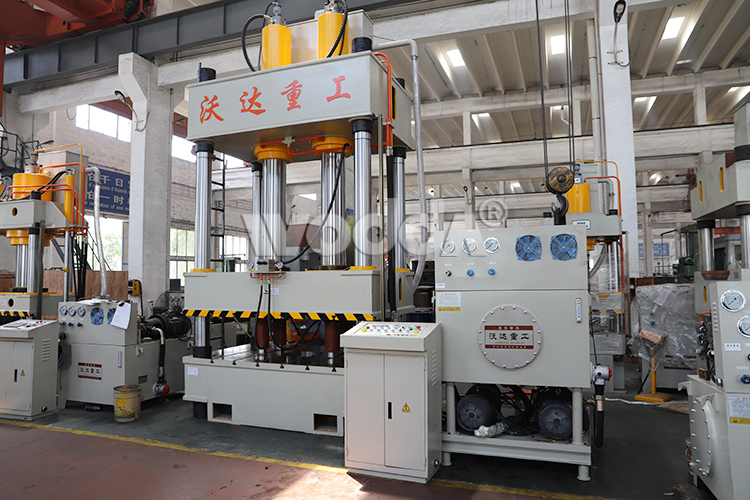 400噸四柱液壓機 400噸四柱液壓機