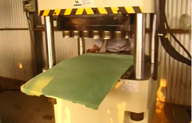 160T電動砂(shā)輪磨片成(cheng)型液壓機(ji)