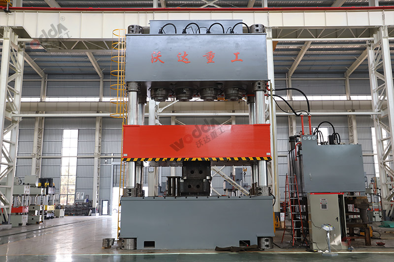 2500噸複合材料汽車配件液壓機 2500噸複合材料汽車配件液壓機