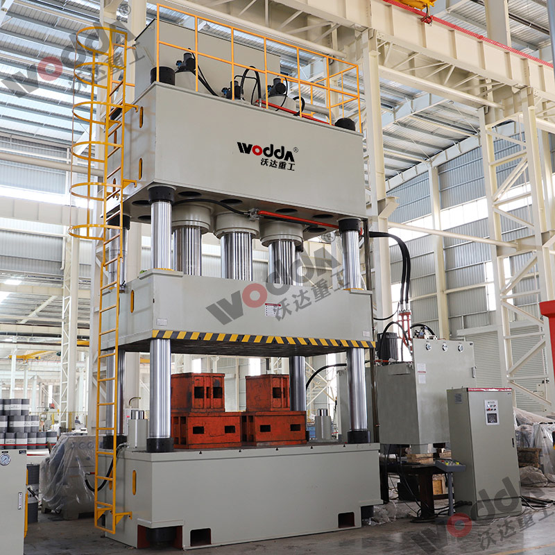 1500噸液壓機 1500噸液壓機