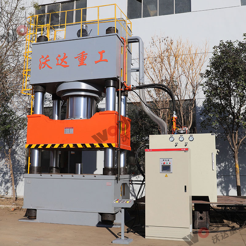 2000噸四柱液壓機 2000噸四柱液壓機