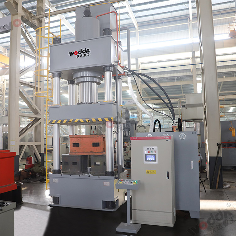 630噸伺服液壓機 630噸伺服液壓機