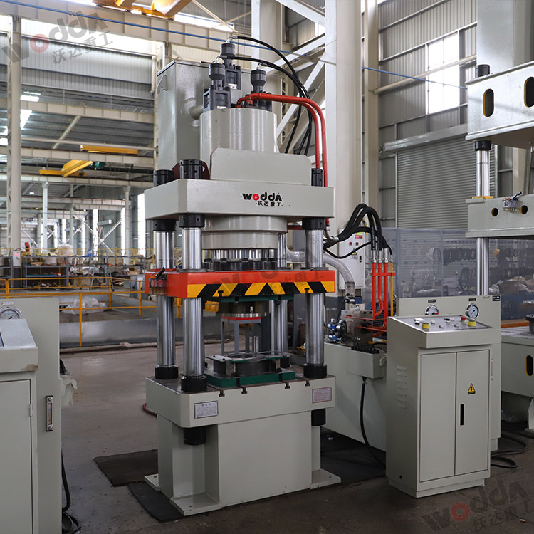 315噸錨杆托盤液壓機(圖2) 315噸錨杆托盤液壓機(圖2)