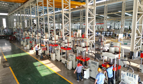 如何選擇合适的液壓機廠家? 如何選擇合适的液壓機廠家?